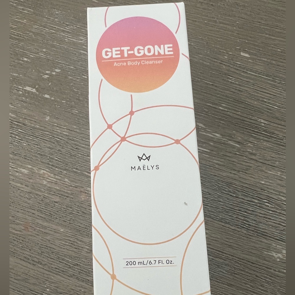 MAELYS Get Gone Acne Body Cleanser